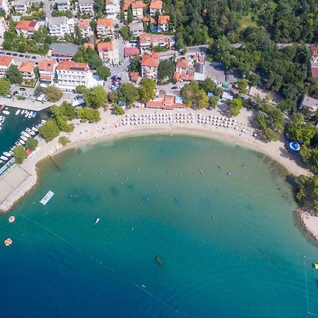Apartments And Rooms With Parking Space Crikvenica - 19125 Экстерьер фото