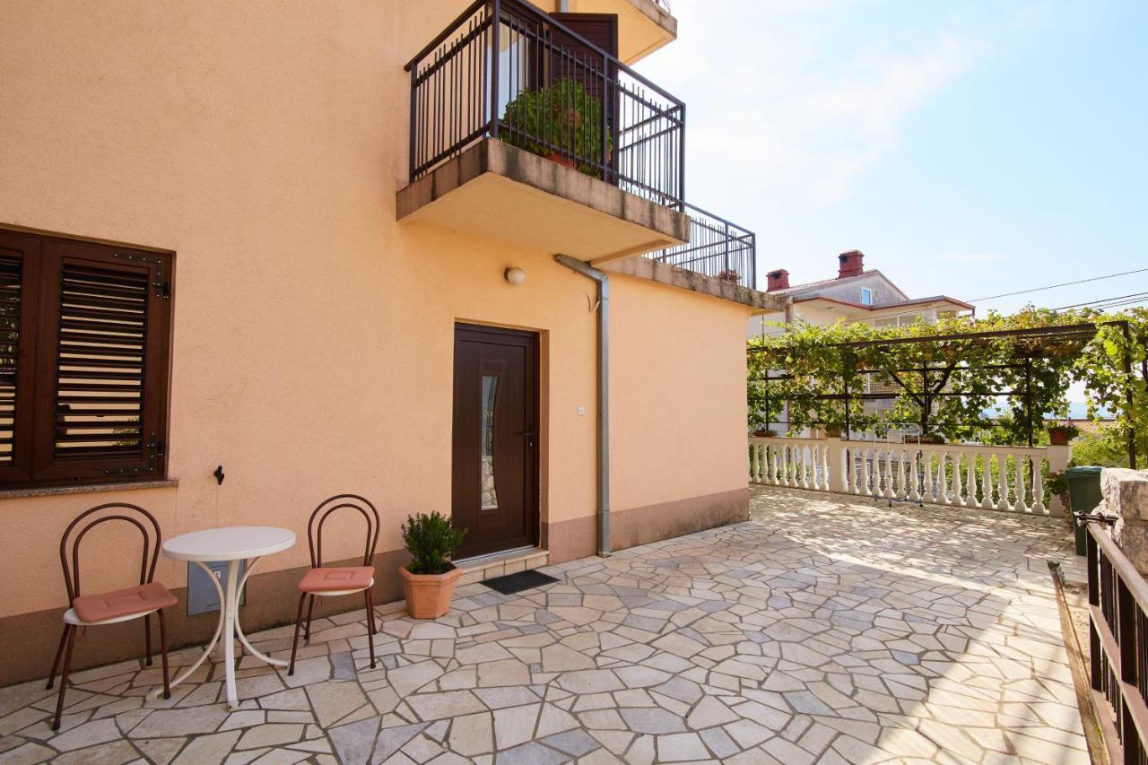 Apartments And Rooms With Parking Space Crikvenica - 19125 Экстерьер фото