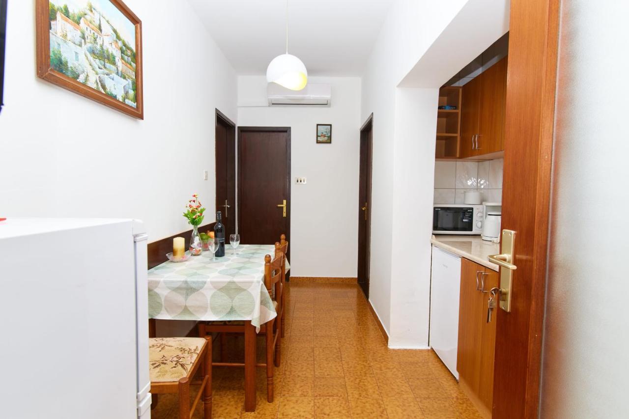 Apartments And Rooms With Parking Space Crikvenica - 19125 Экстерьер фото